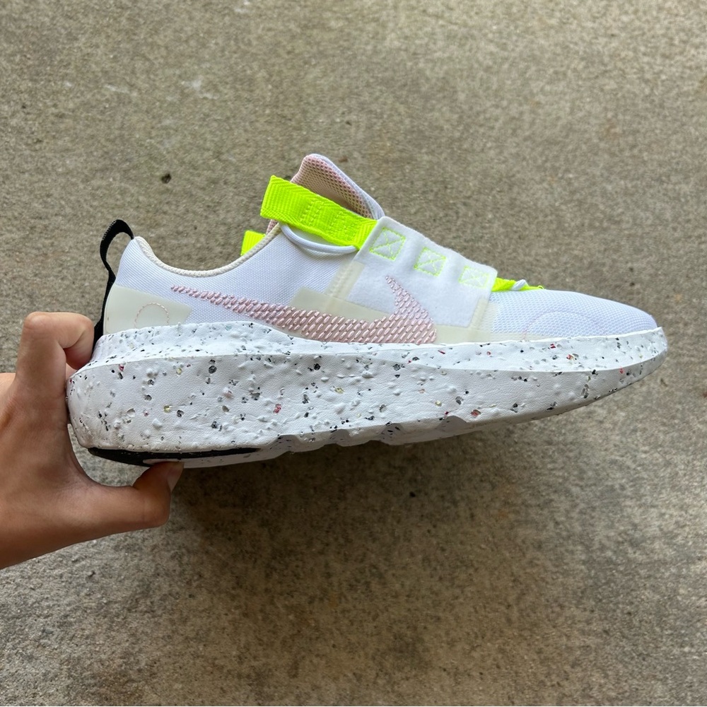 Womens Nike Crater Impact White Pink Glaze Shoes - Picture 3 of 6